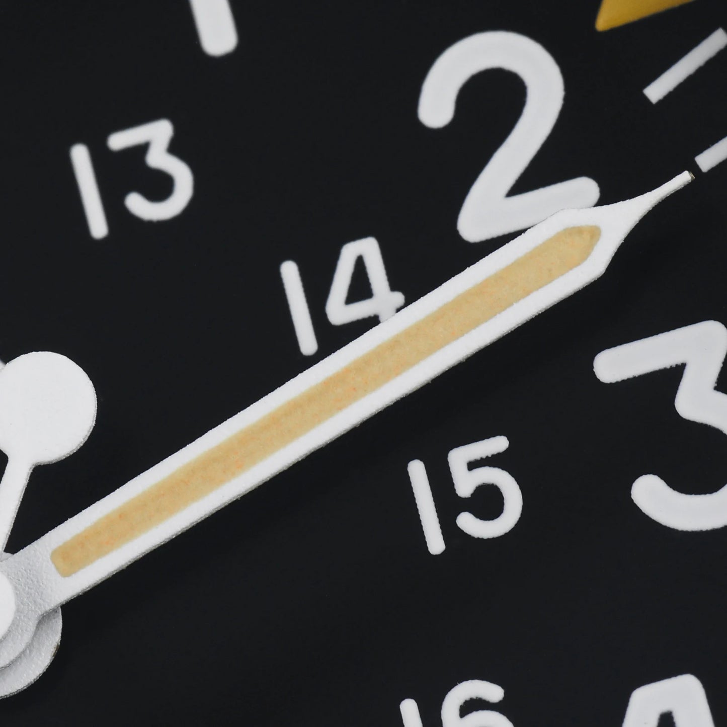 Militado ML05 Vintage Quartz Watch 38mm with VH31 Movement, Domed Sapphire Crystal, AR Coating & Luminous Dial