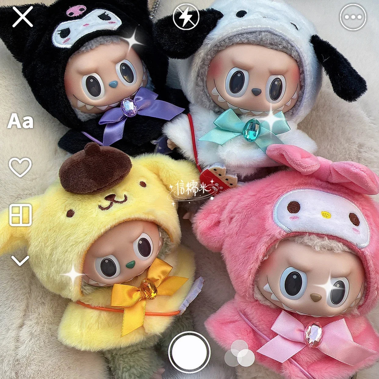 Labubu HelloKitty Clothes Suit – Sitting Party Cape Dress & Monster Vinyl Doll Outfit with Hat and Accessories