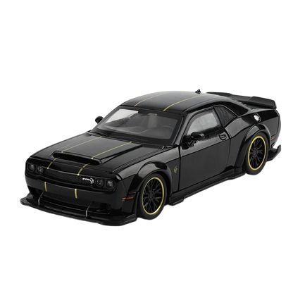 1:32 Dodge Challenger SRT Hellcat Redeye Diecast Model – V8 Alloy Metal American Muscle Sports Car Collectible