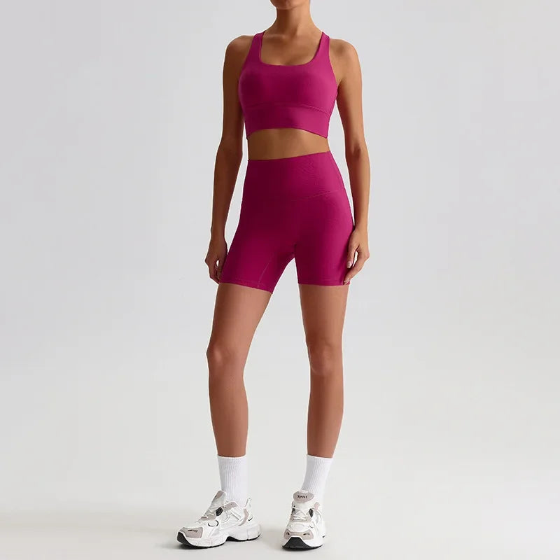 Women's Seamless Yoga Set — Quick-Dry Backless Bra & Booty-Lifting Shorts for Running, Gym & Fitness Workouts