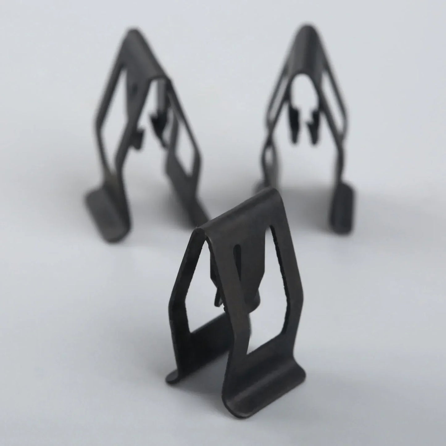 10Pcs Car Dashboard Trim Metal Retainer Clips – Black Fasteners for Ford, Mazda, Audi, Toyota Console Door Fitment