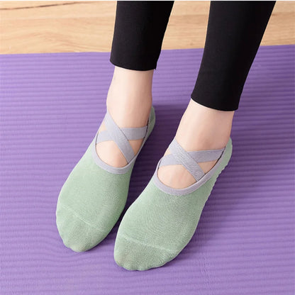 1 Pair Professional Women’s Yoga Socks – Silicone Anti-Slip Ballet and Pilates Socks, Breathable Bandage Dance Sports Socks