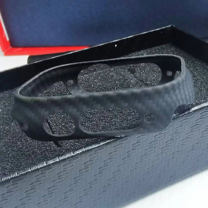 Genuine Carbon Fiber Shockproof Case – Slim Bumper Cover for Apple Watch S8/S9/Ultra 2 (49mm)