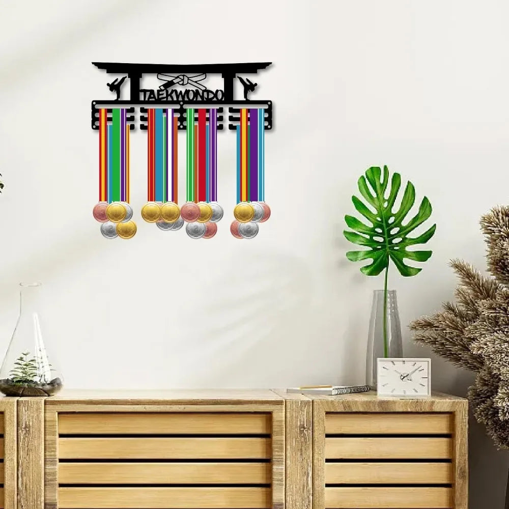 Taekwondo Medal Holder – Wall-Mounted 3-Line Medal Rack Display for Home, Room Decoration, and Gifts