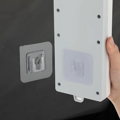 Double-Sided Transparent Suction Cup Wall Hooks – Strong Adhesive Hangers for Kitchen & Bathroom Storage