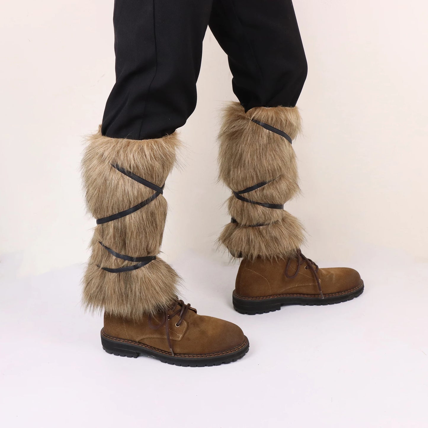Men's Medieval Imitation Fur Leggings – Warm Furry Boots Cosplay for Vikings, Dress-Up & Personality Accessories