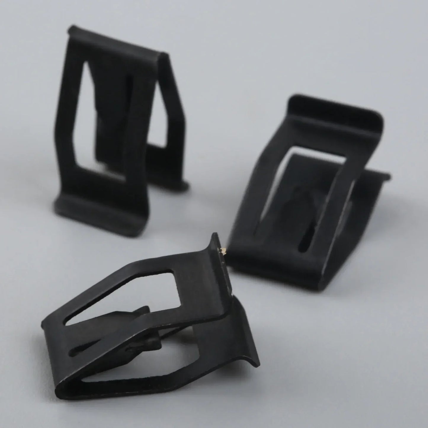 10Pcs Car Dashboard Trim Metal Retainer Clips – Black Fasteners for Ford, Mazda, Audi, Toyota Console Door Fitment